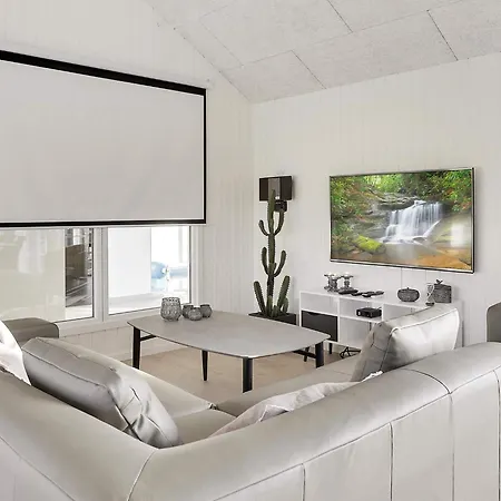 5 Star Holiday Home In Frorup