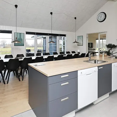 5 Star Holiday Home In Frorup